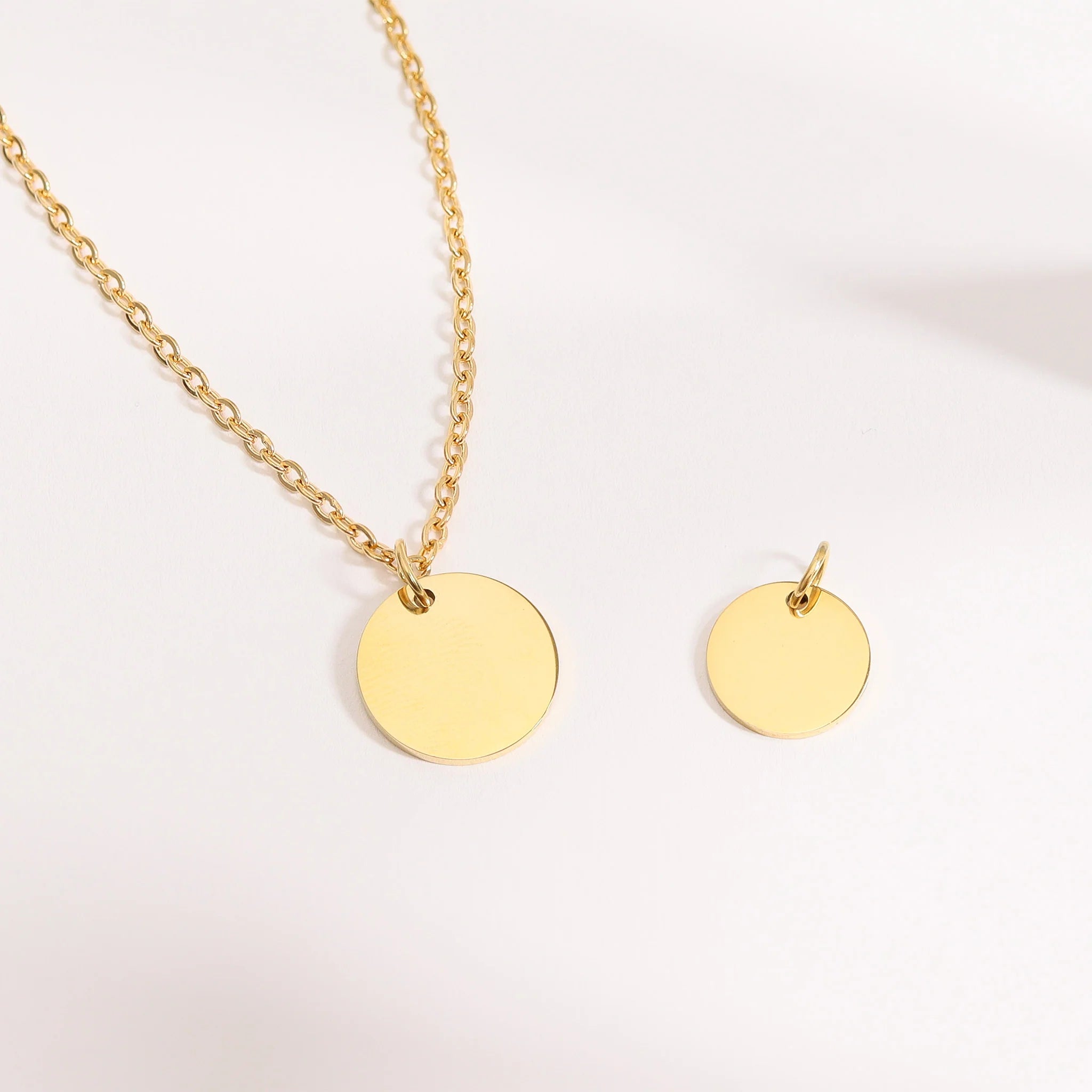 18K Gold PVD Stainless Steel Blank Circle Pendant / SBB0046
