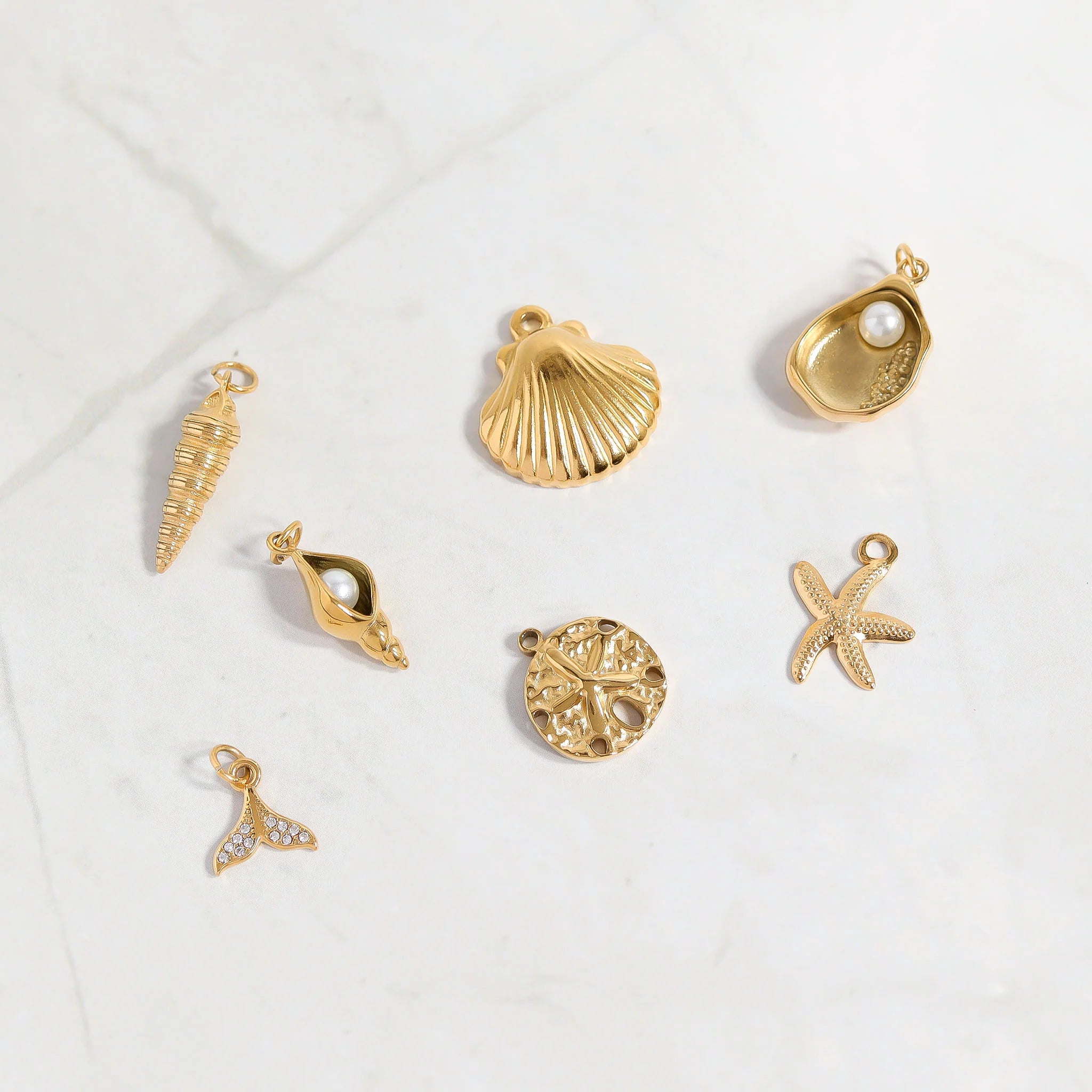 18K Gold PVD Stainless Steel Mermaid Tail Charm / PDL0202