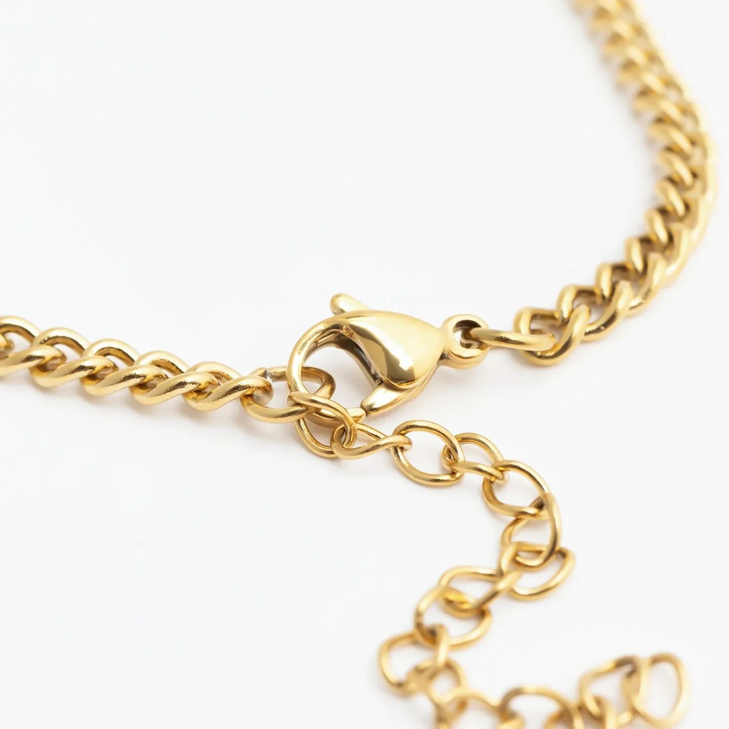 18K Gold PVD Stainless Steel Oval CZ Stone Curb Chain Bracelet / BRJ1134