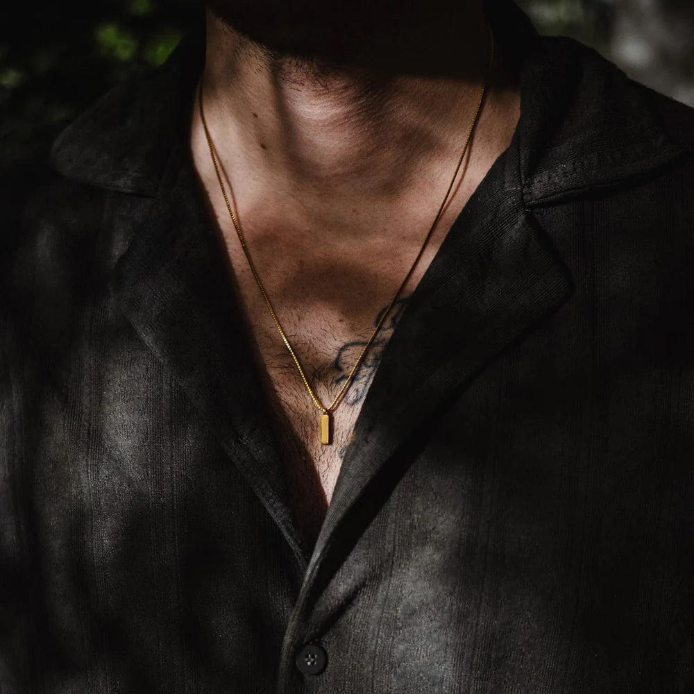 Soren Bar Pendant in gold tone featuring box chain, product image 3