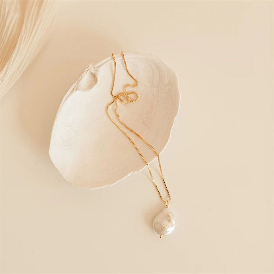 Sera Pearl Necklace in gold tone featuring pearl accent, product image 5