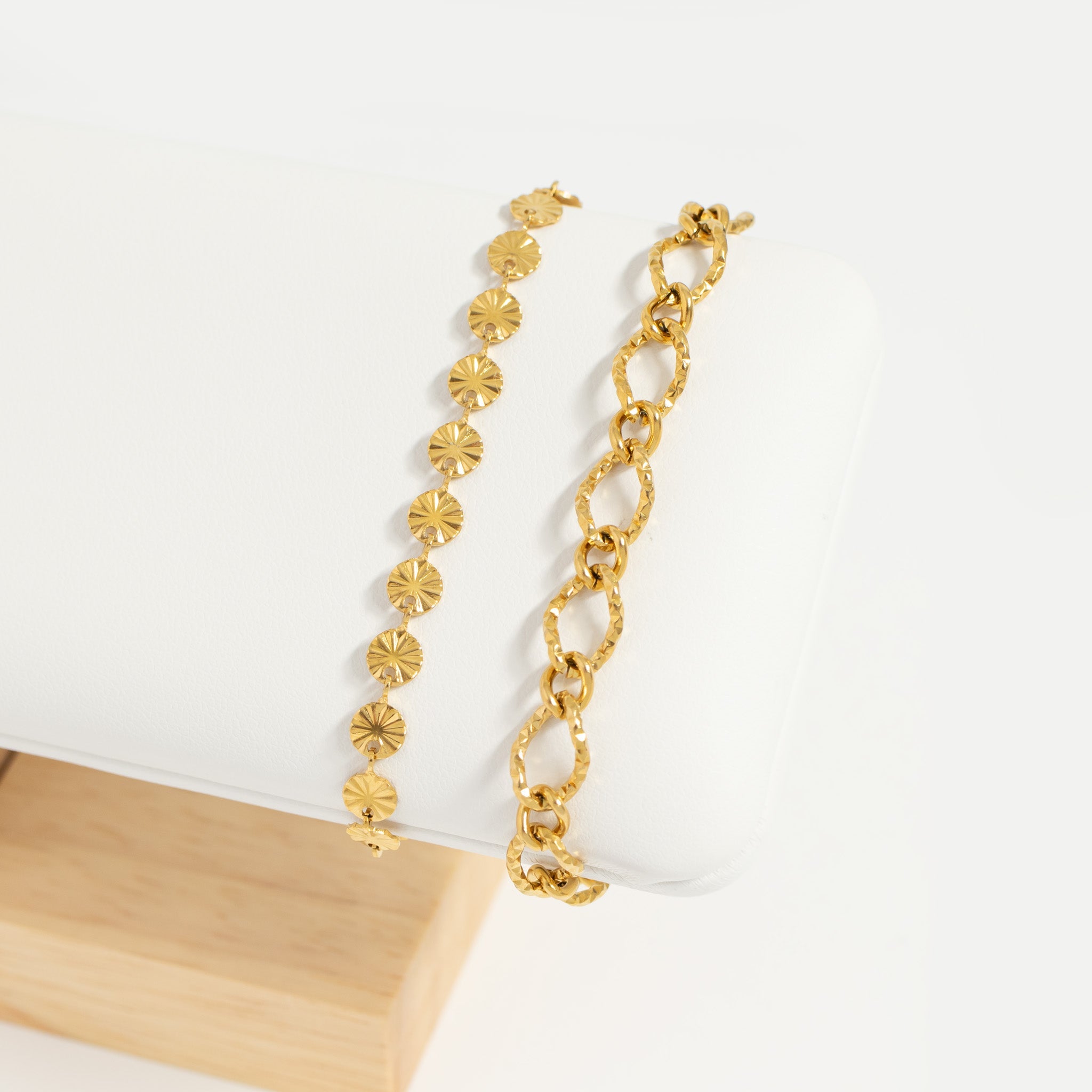 Gold Sunburst Chain Bracelet
