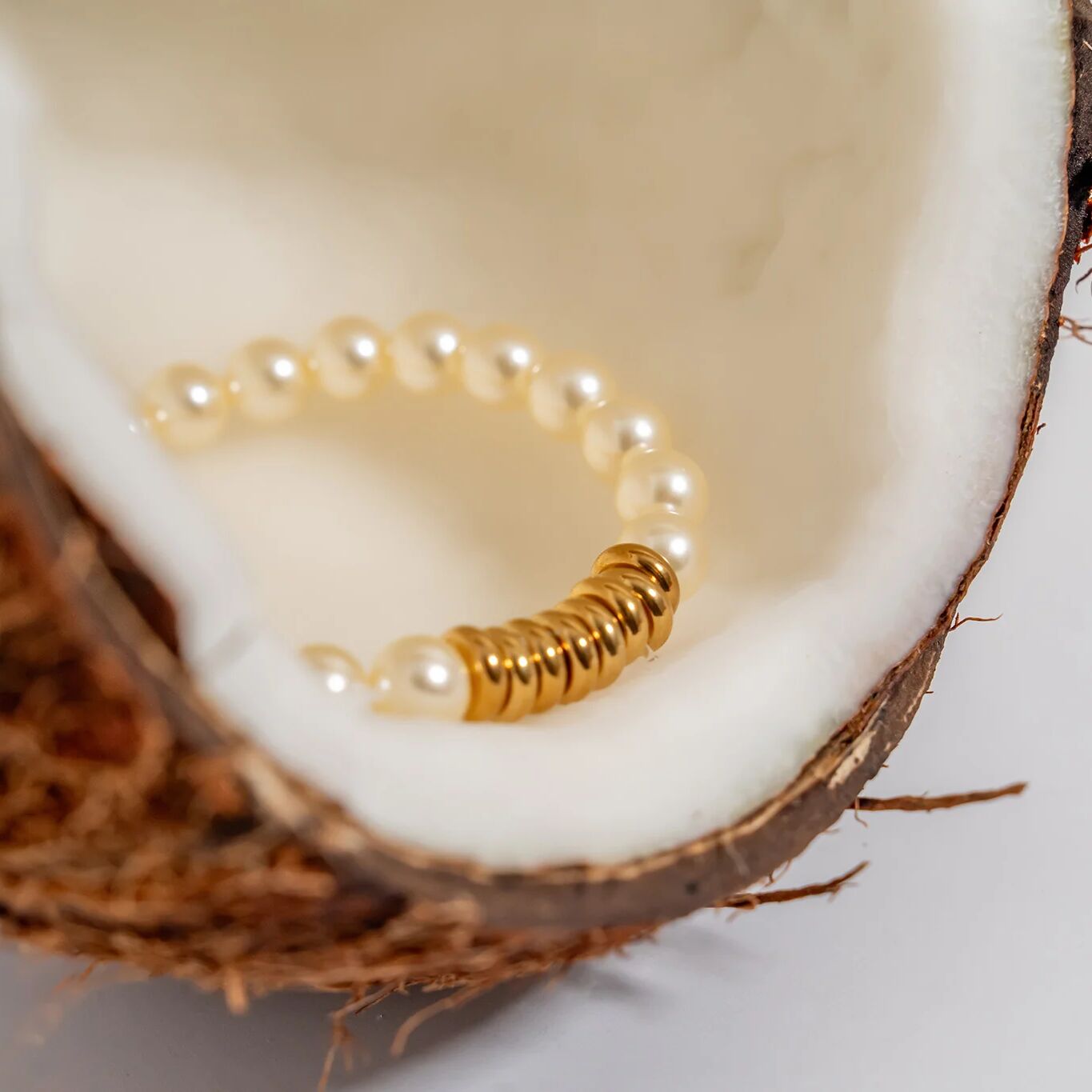 Accented Pearl Beaded Bracelet