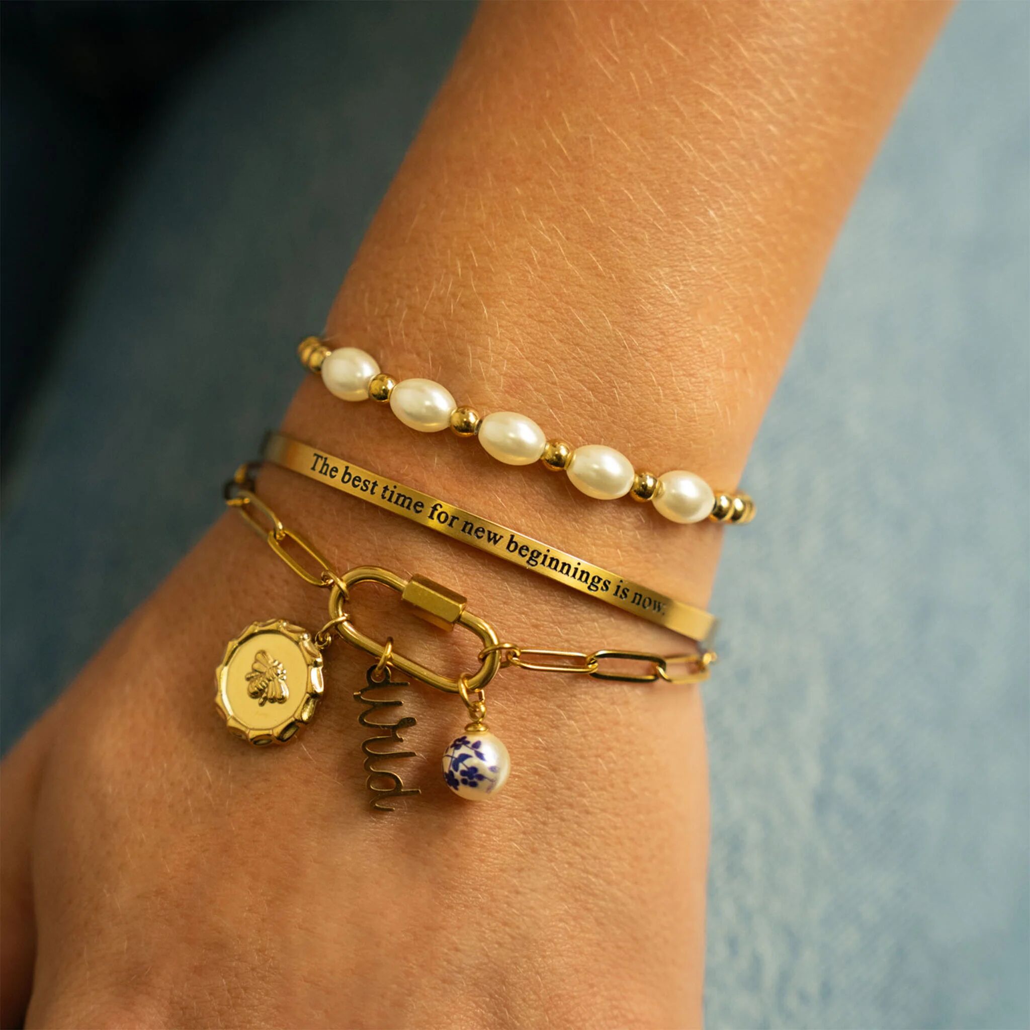 Oval Pearl Accented Beaded Bracelet