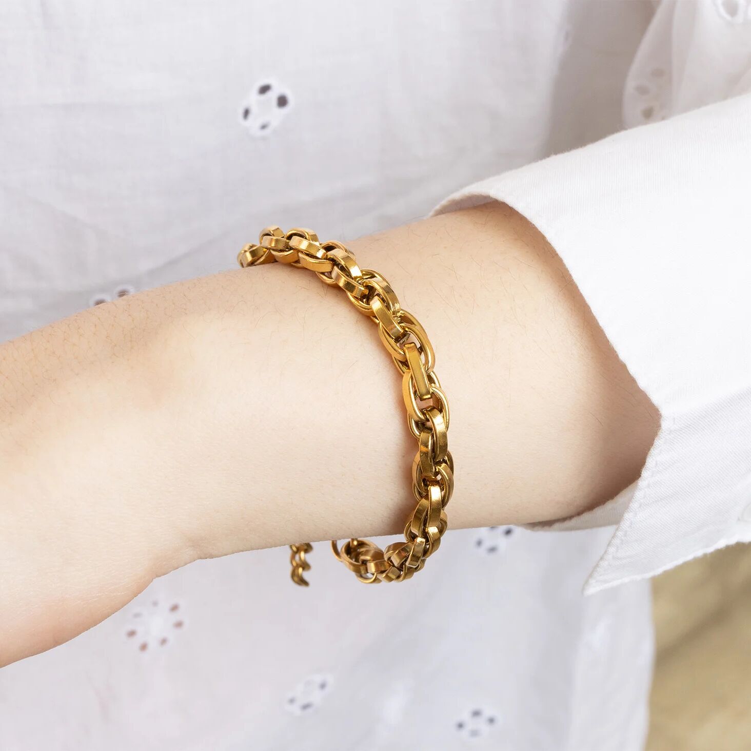 Double Oval Bracelet
