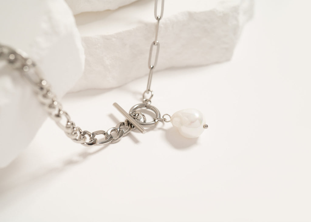 New Horizons Freshwater Pearl Charm Necklace