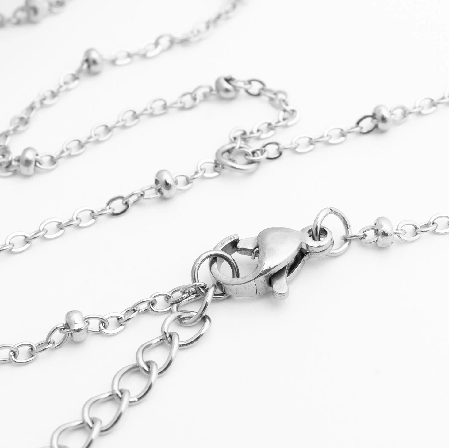Satellite Hand Chain