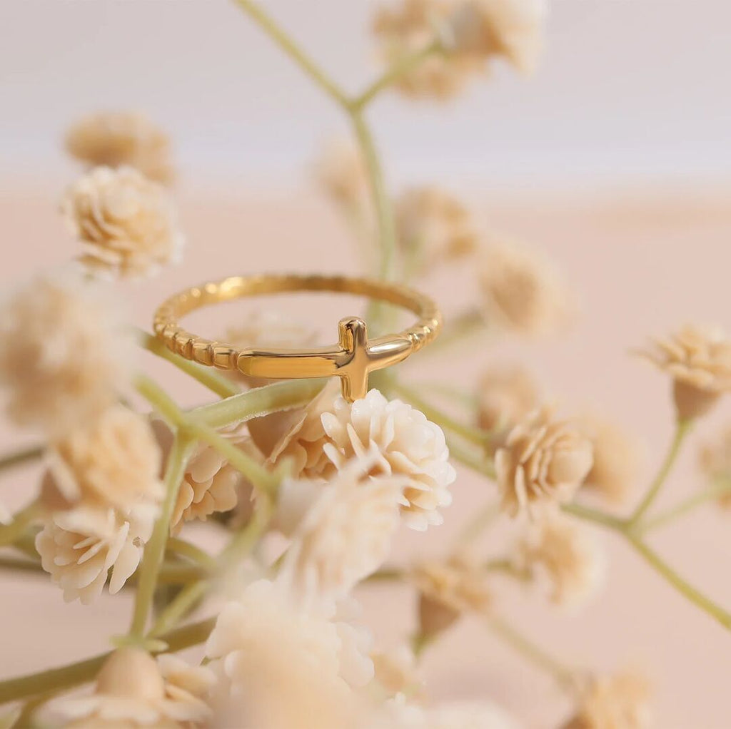 Stacking Cross Ring