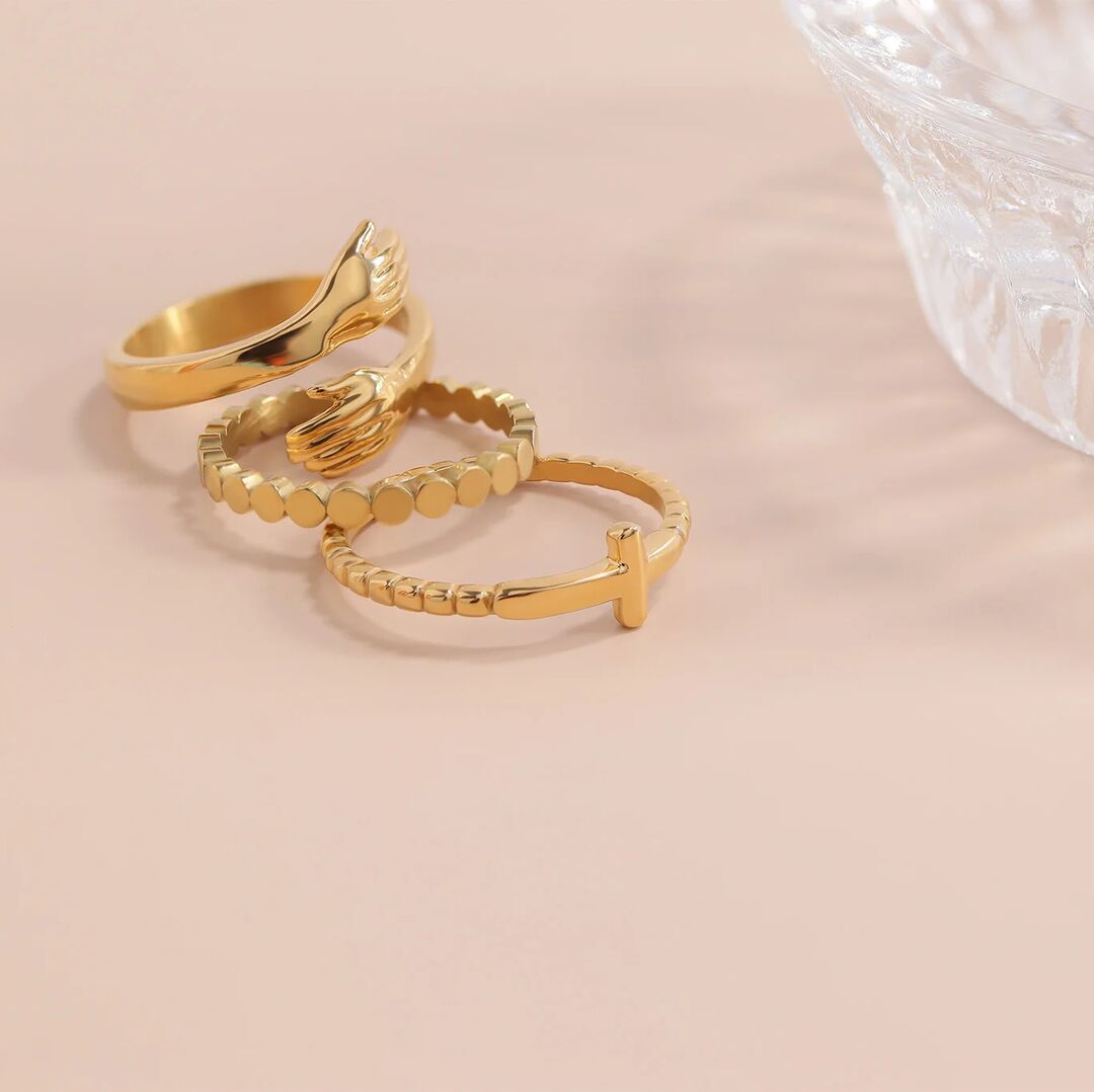 Stacking Cross Ring