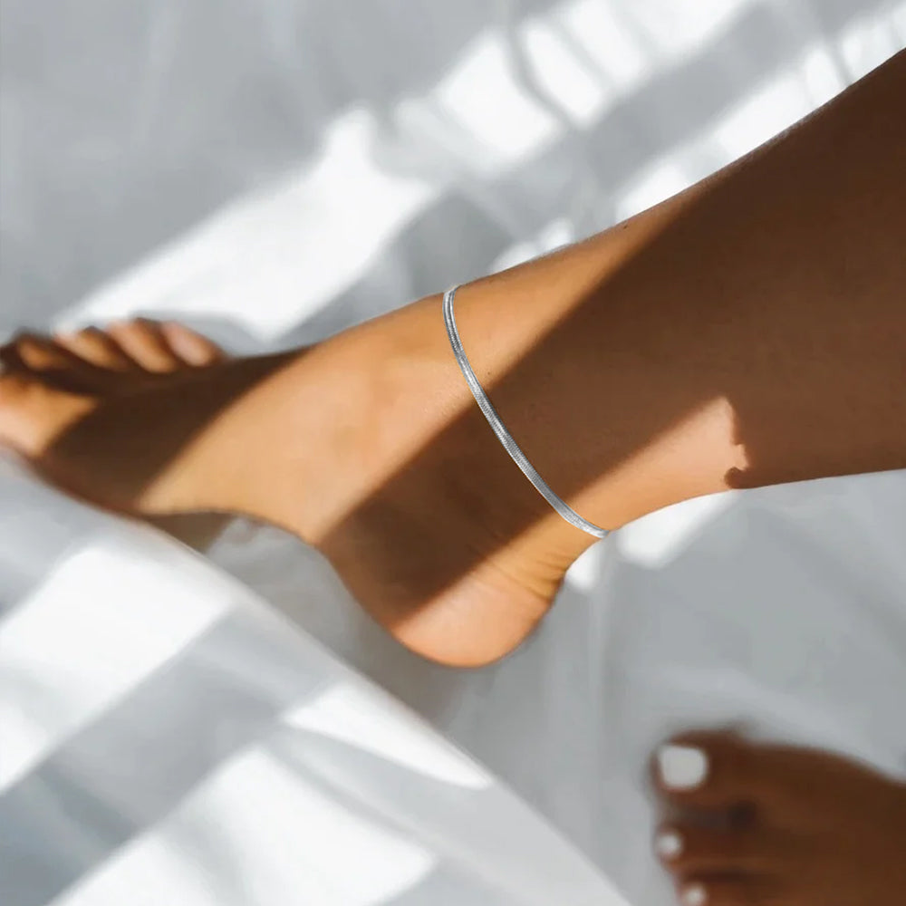 Mira Herringbone Chain, product image 4