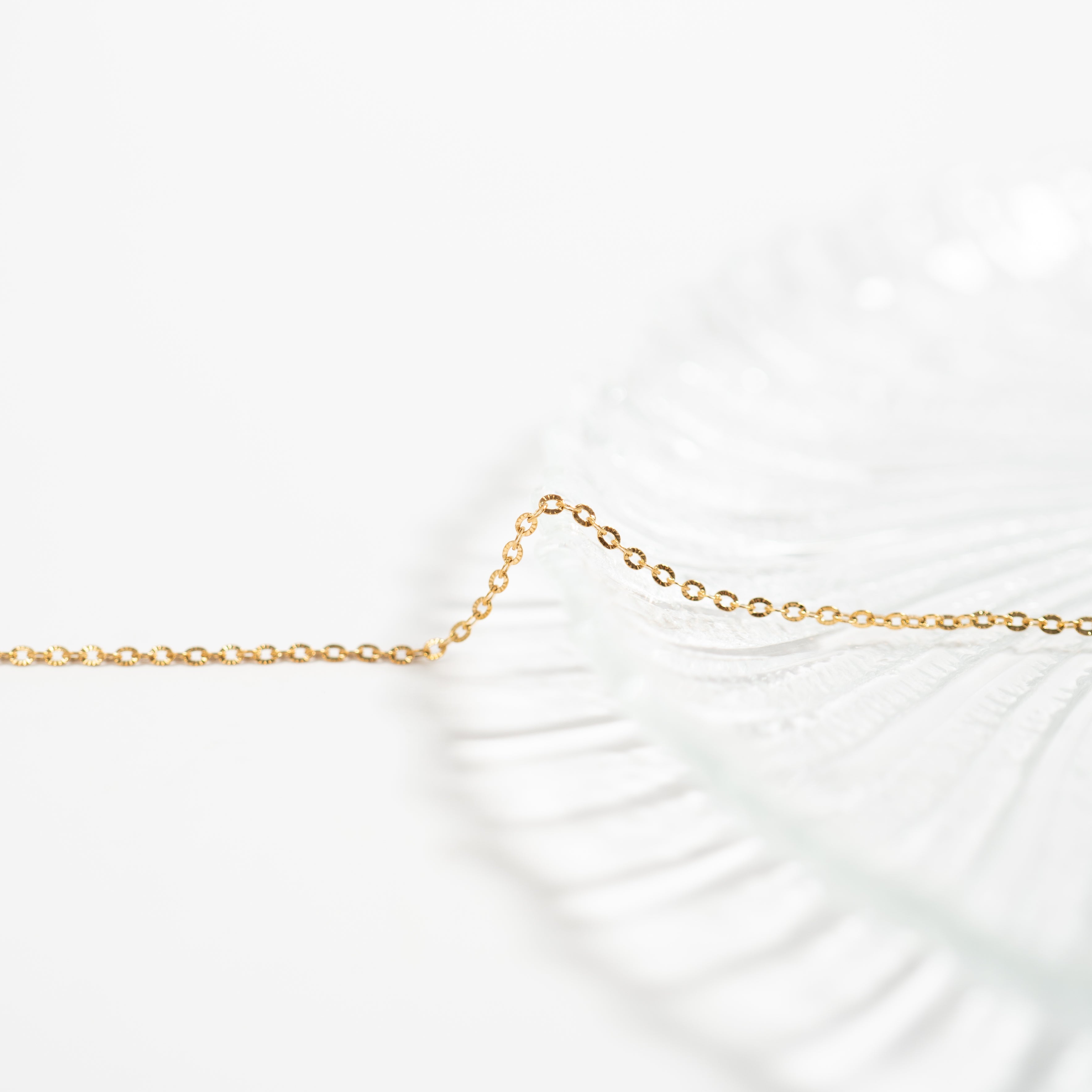 Stainless Steel PVD Coated Crimped Oval Link Chain Necklace / CHN3012