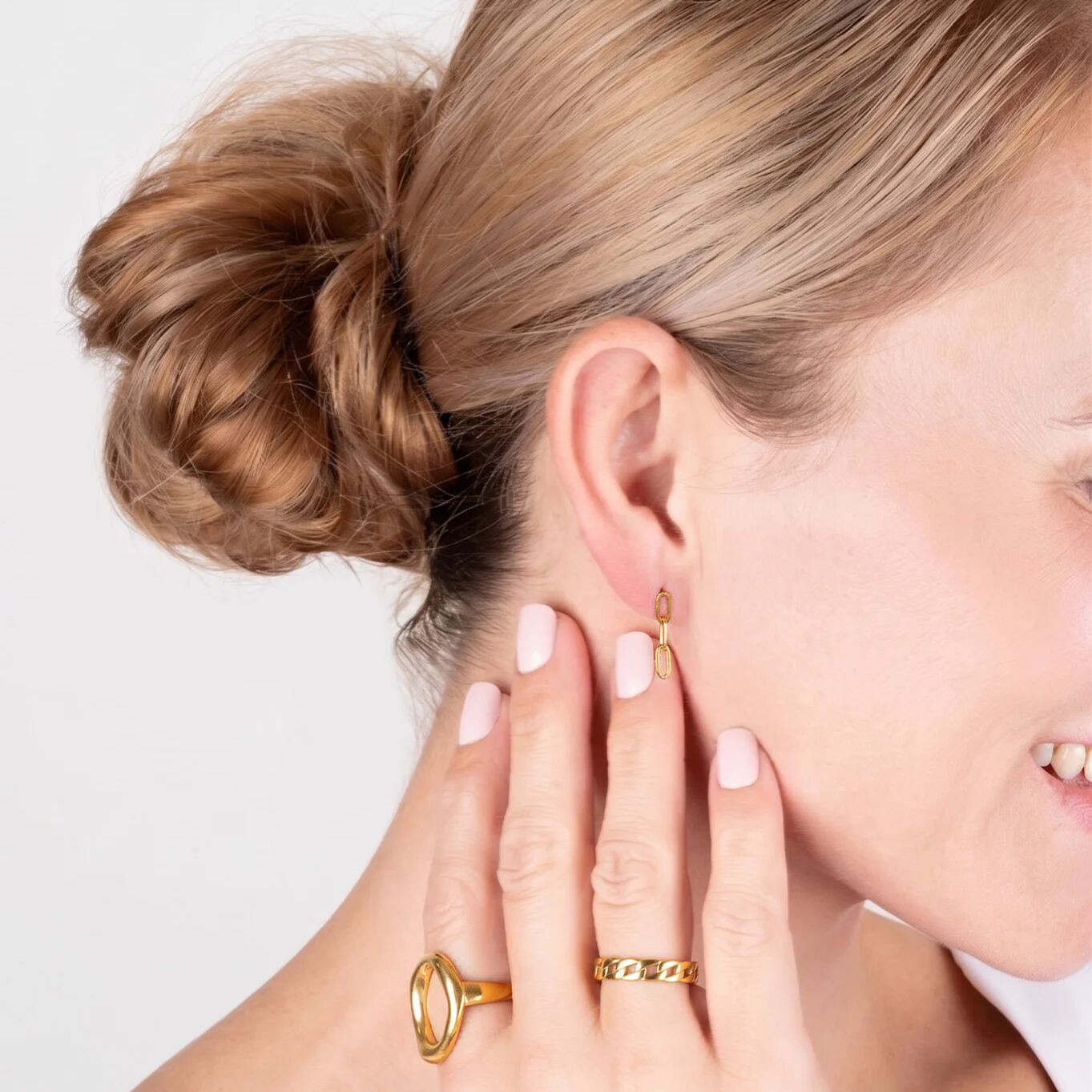 Paperclip Earrings- gold model 