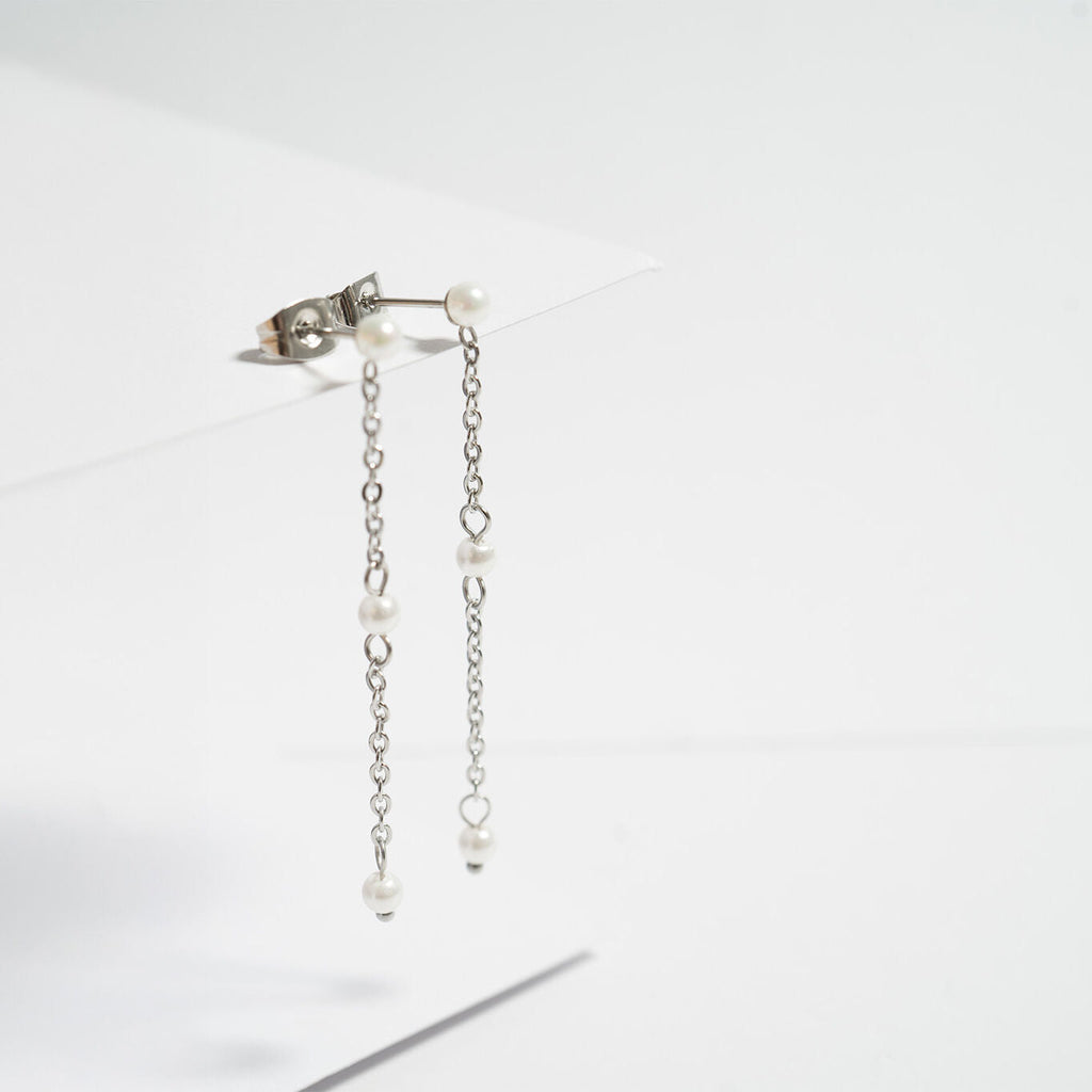 Pearl Dangle Earrings