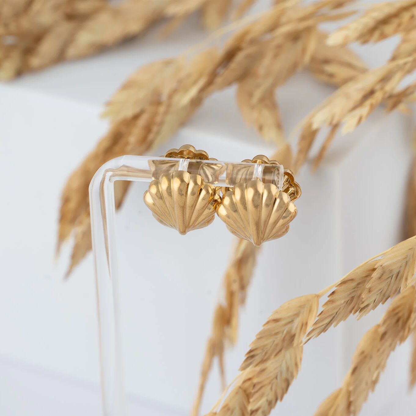 Shell Huggie Earrings- gold studio