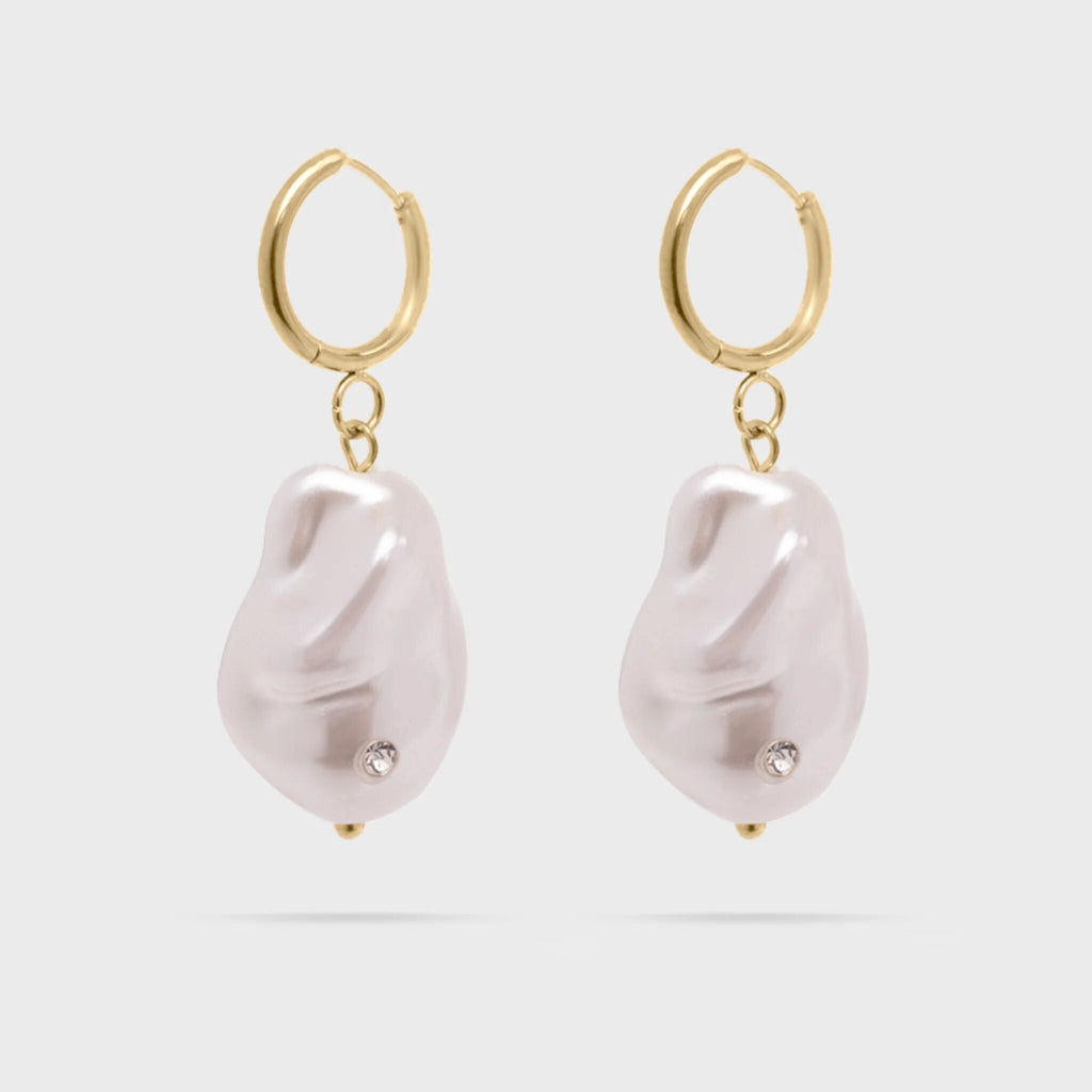 Freshwater Pearl Earring