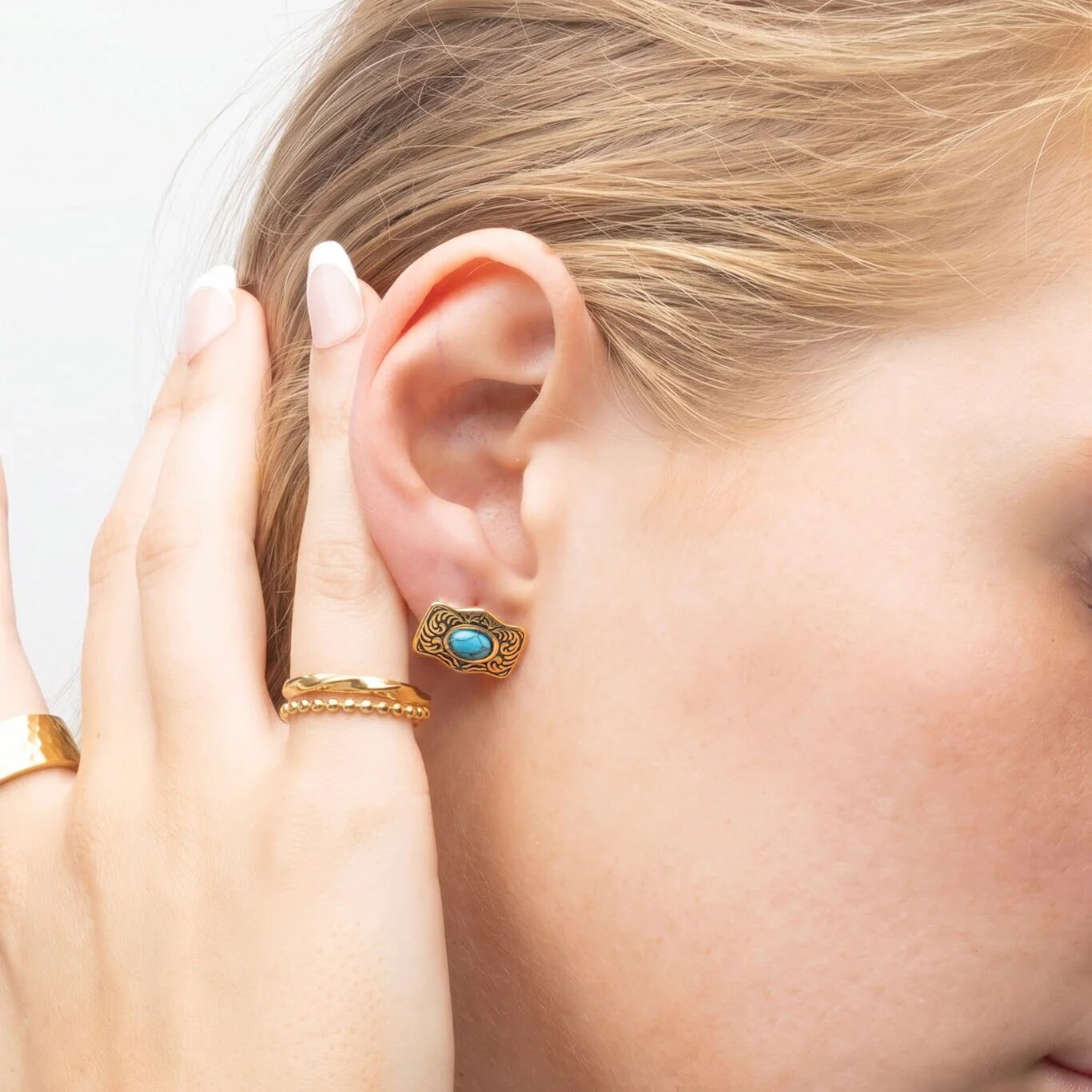 Turquoise Stone Buckle Stud Earrings - Model