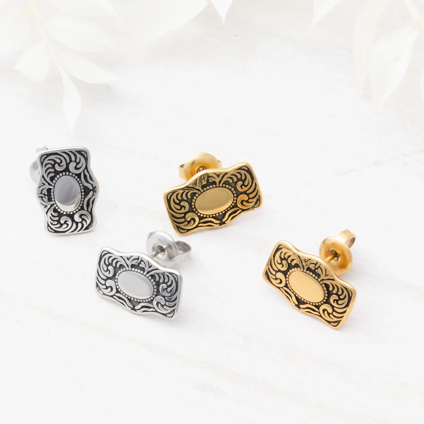 Buckle Stud Earrings - Studio