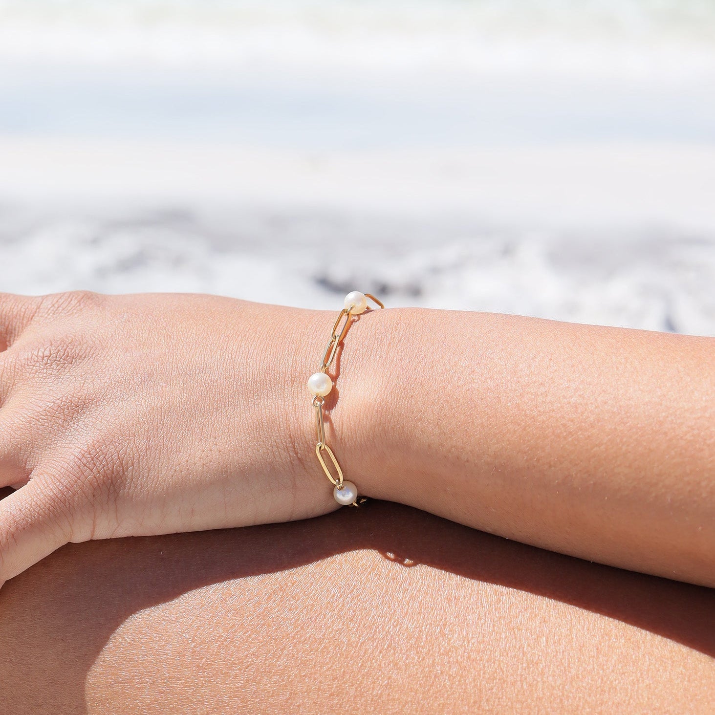 Pearl Station Paperclip Chain Bracelet