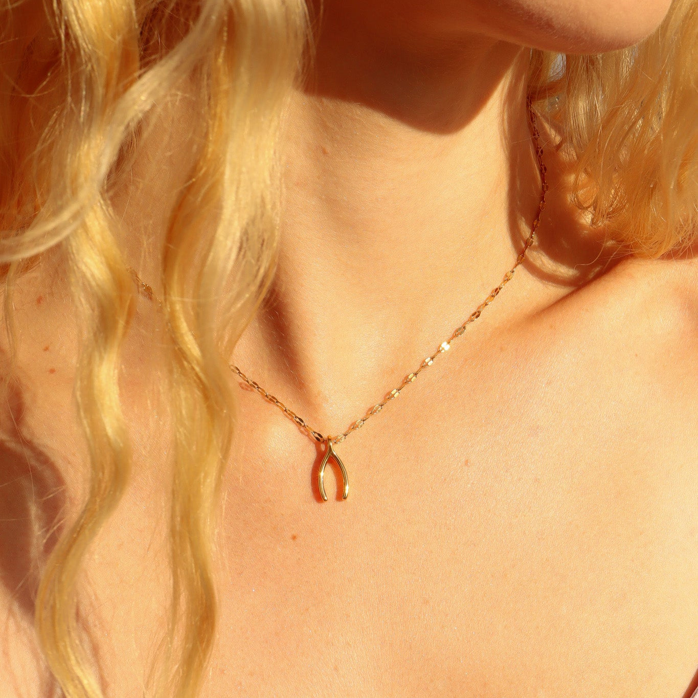 Lip Chain Necklace