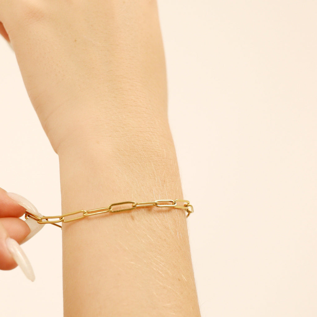 Gold paperclip chain bracelet