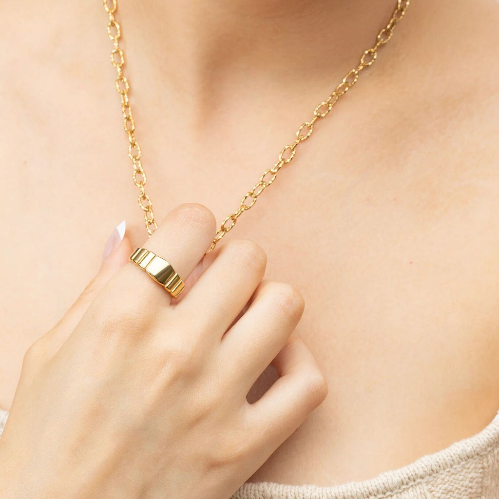 Ridged Band Signet Ring- gold model 