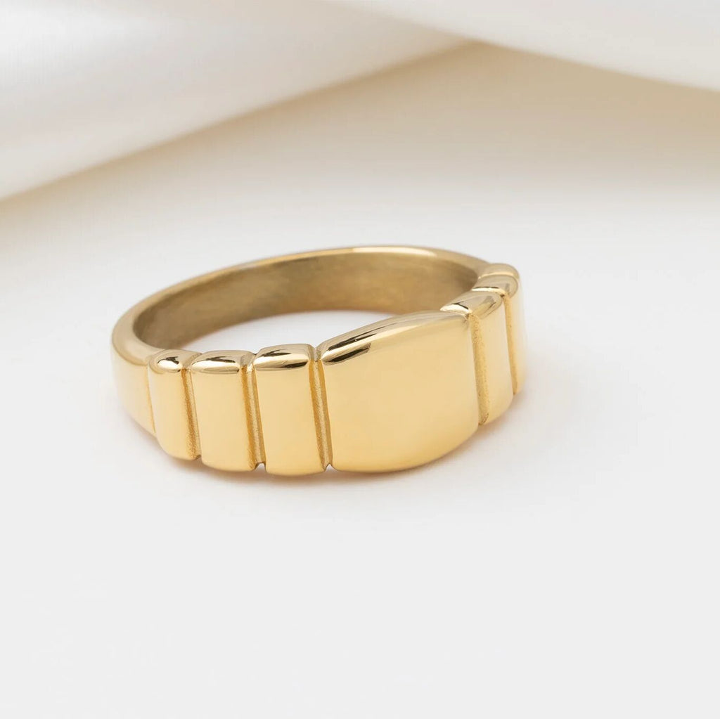 Ridged Band Signet Ring- gold studio 
