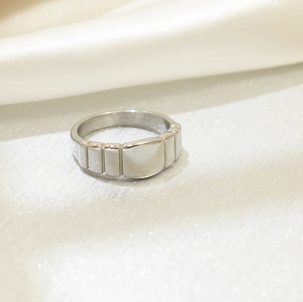 Ridged Band Signet Ring- silver studio 