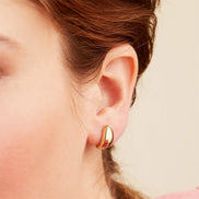 Noa Teardrop Studs in gold tone, product image 3
