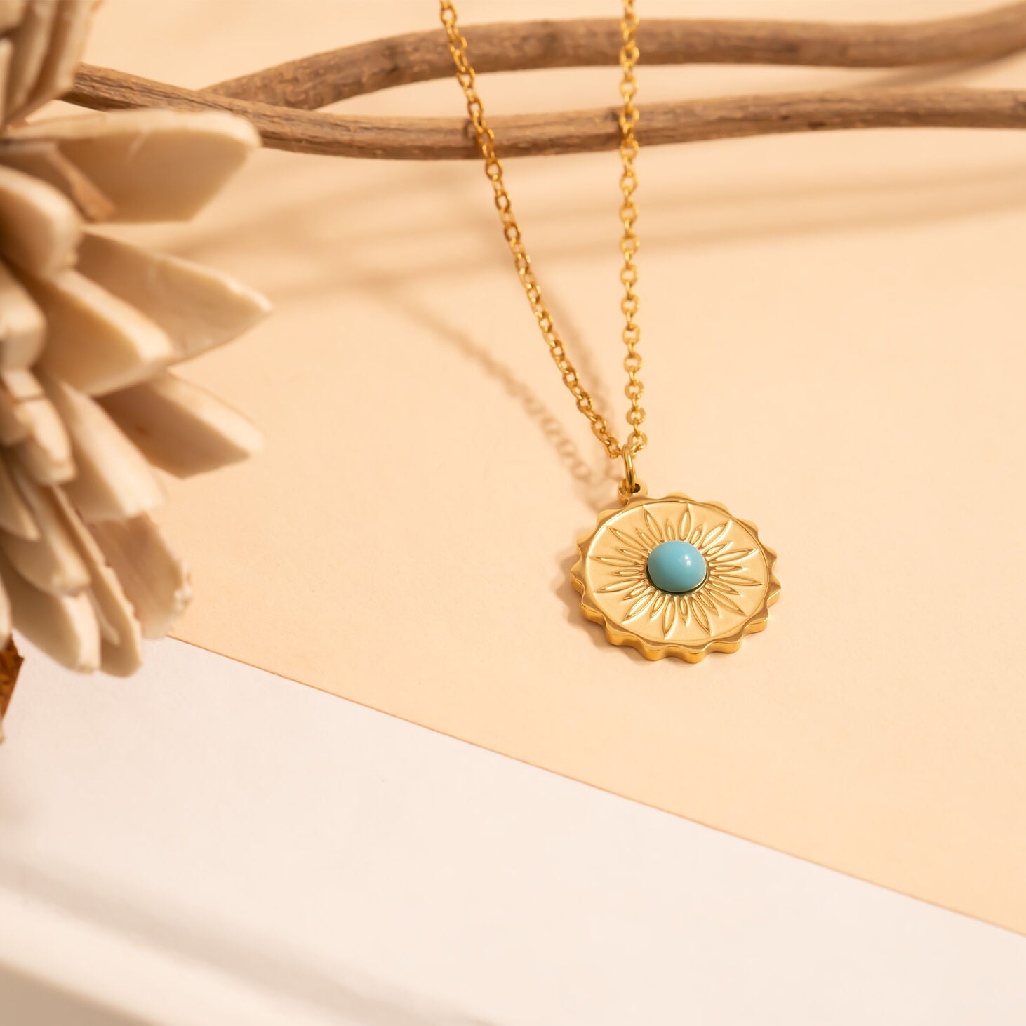 Flower Turquoise Center Pendant