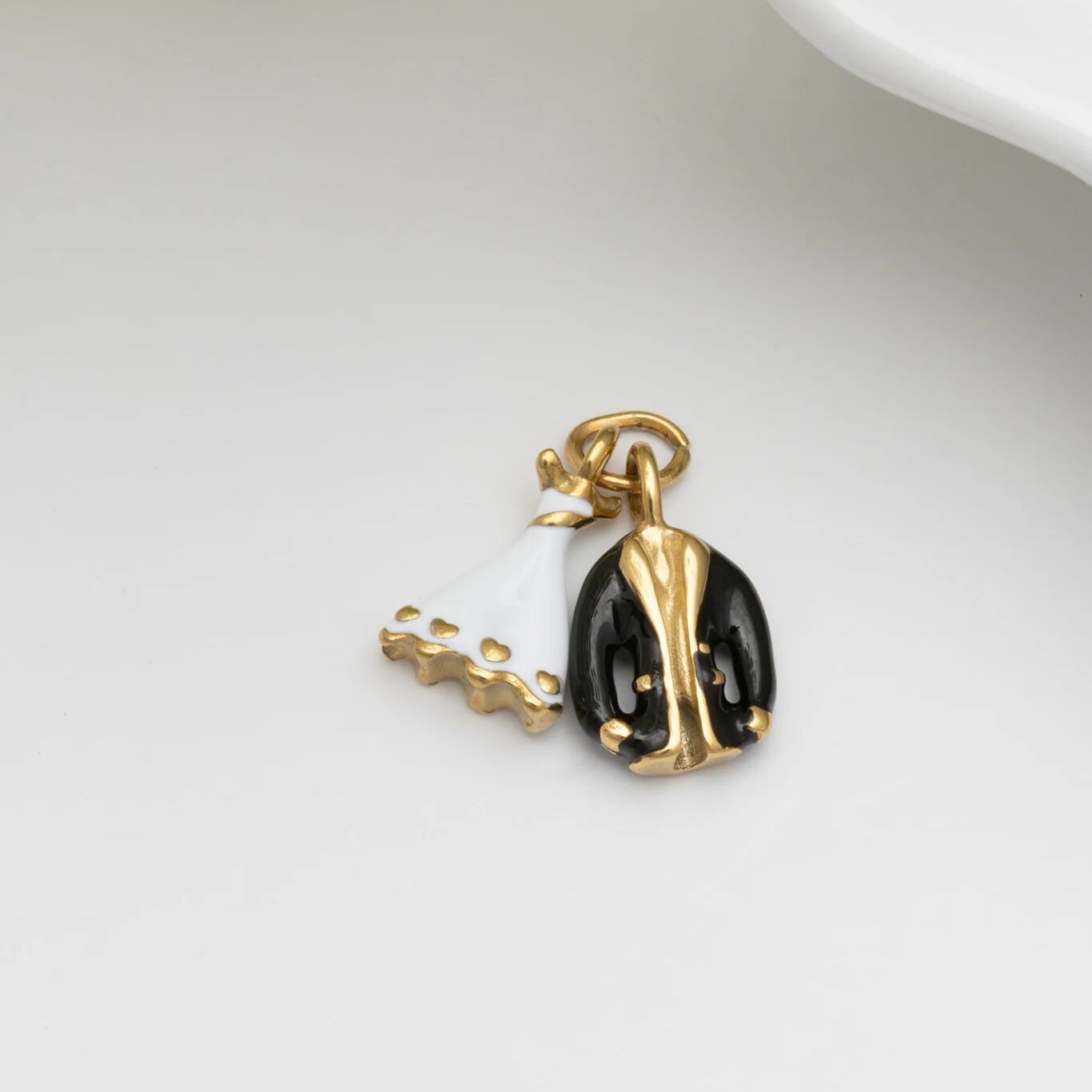 Bride and Groom Charm - Studio