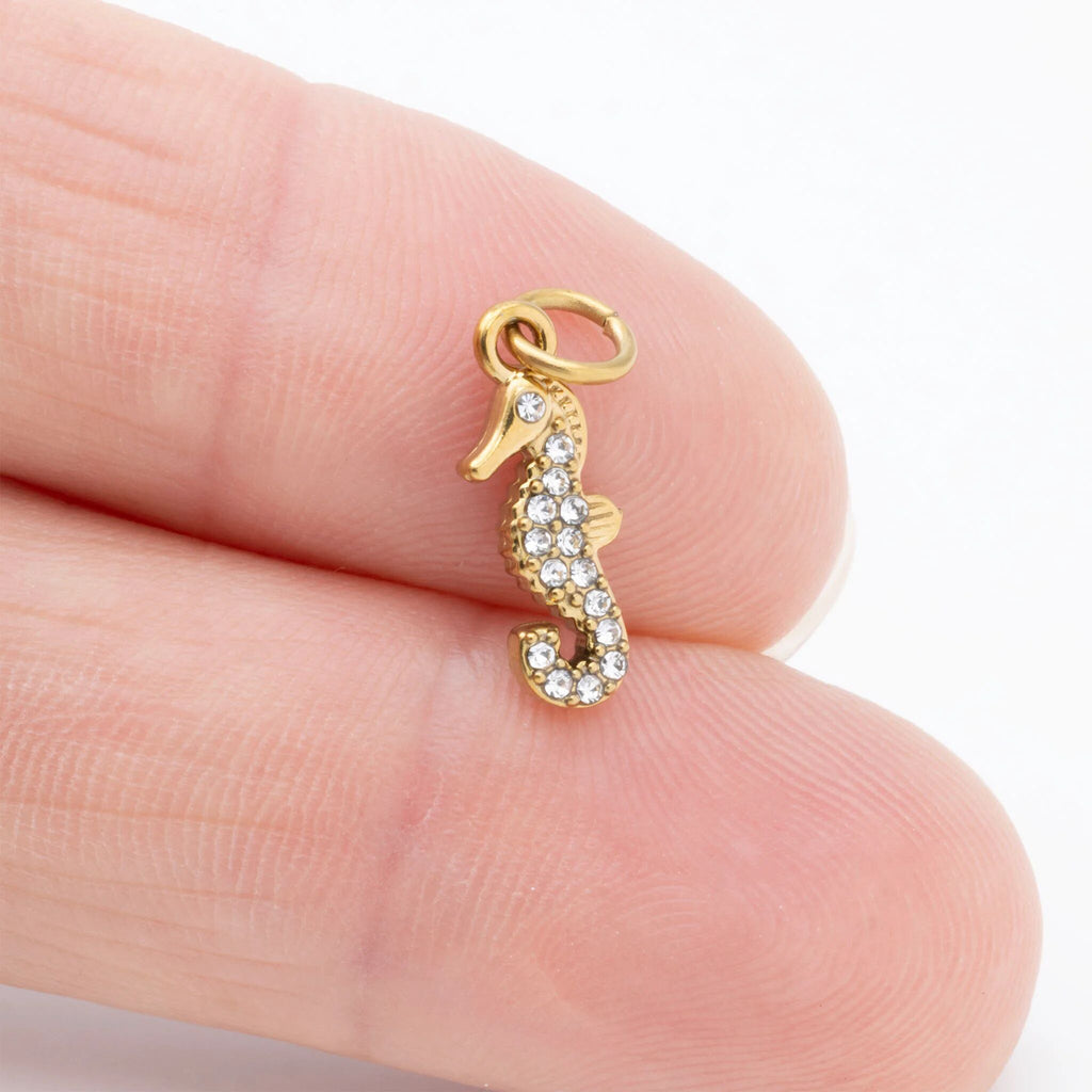 CZ Seahorse Charm- scale shot 