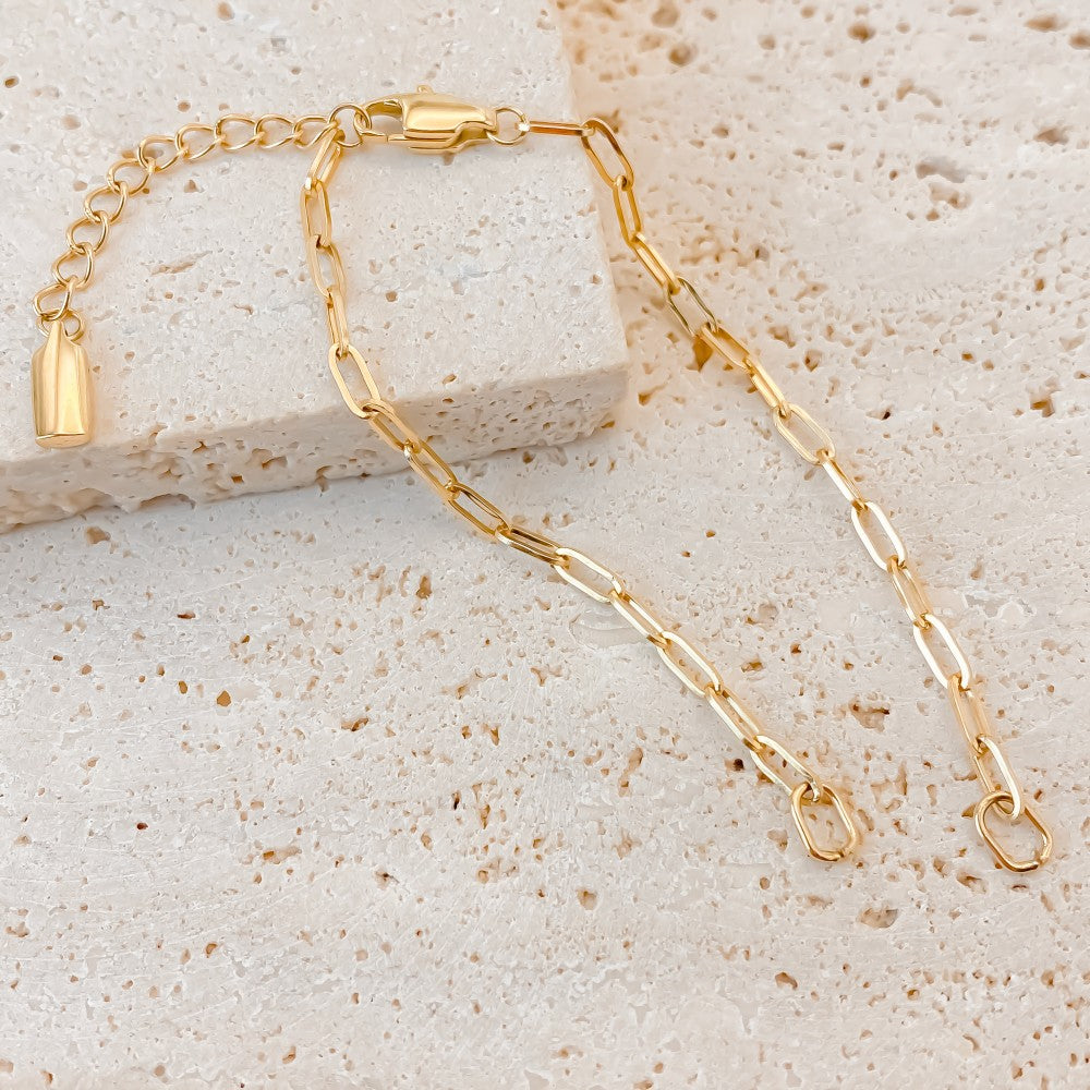 Arden Paperclip Bracelet in gold tone featuring paperclip chain, product image 6