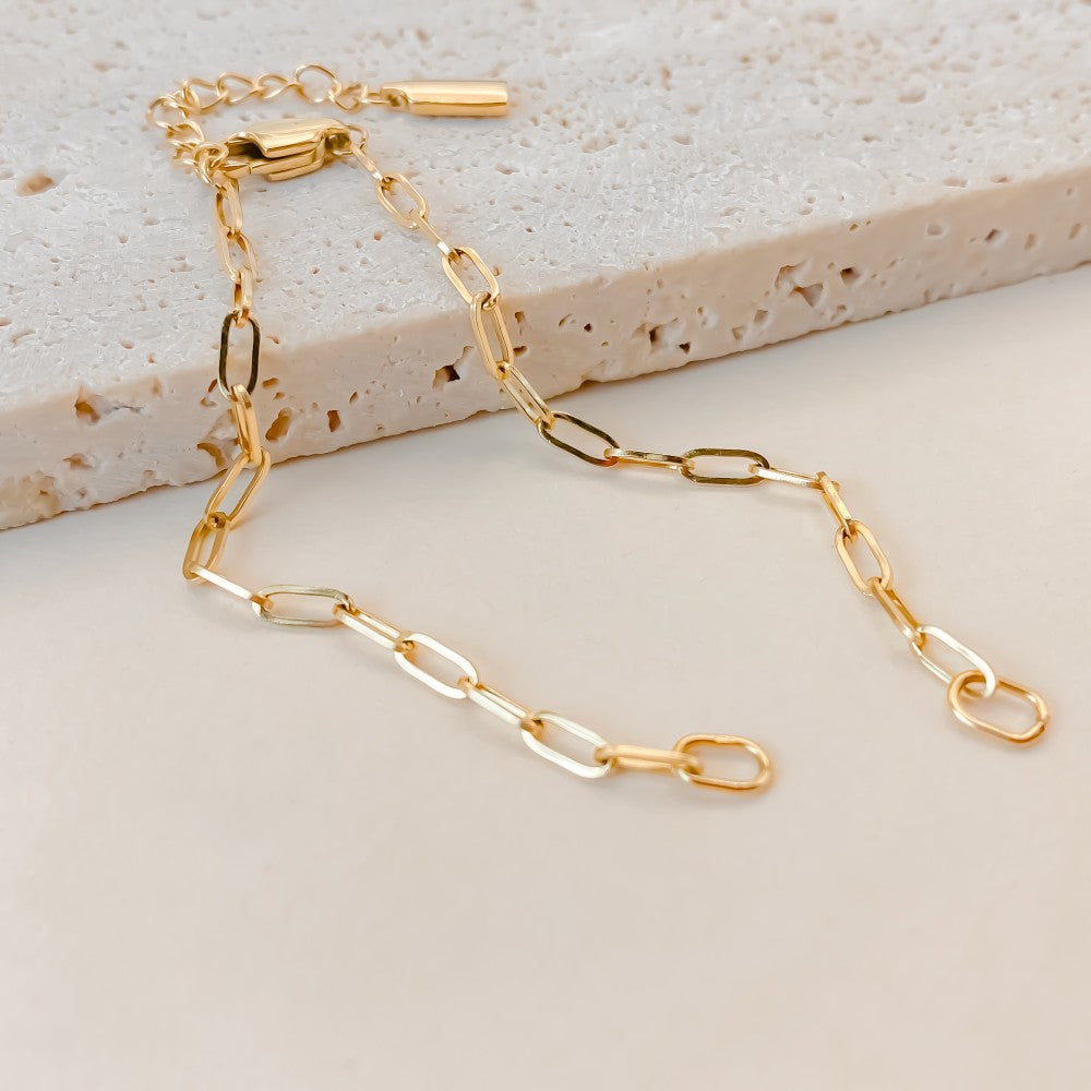 Arden Paperclip Bracelet in gold tone featuring paperclip chain, product image 7