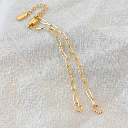 Arden Paperclip Bracelet in gold tone featuring paperclip chain, product image 8