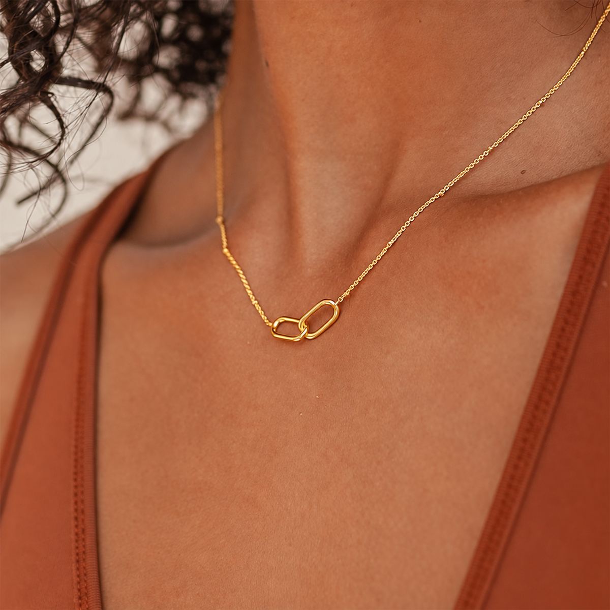 Amity Double-Link Necklace in gold tone featuring interlocking links, product image 3