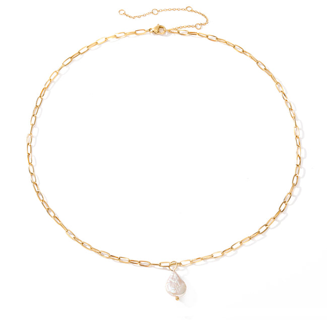 Sera Pearl Necklace in gold tone featuring pearl accent