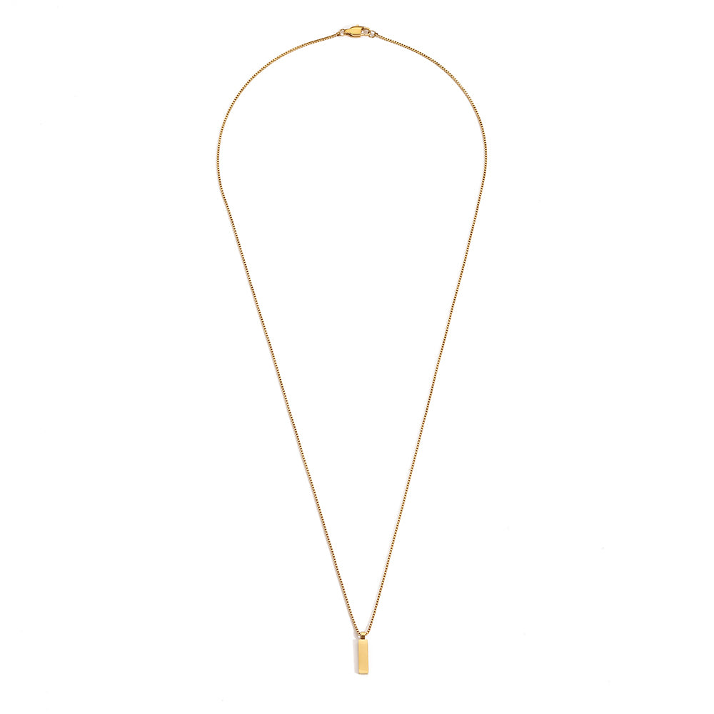 Soren Bar Pendant in gold tone featuring box chain