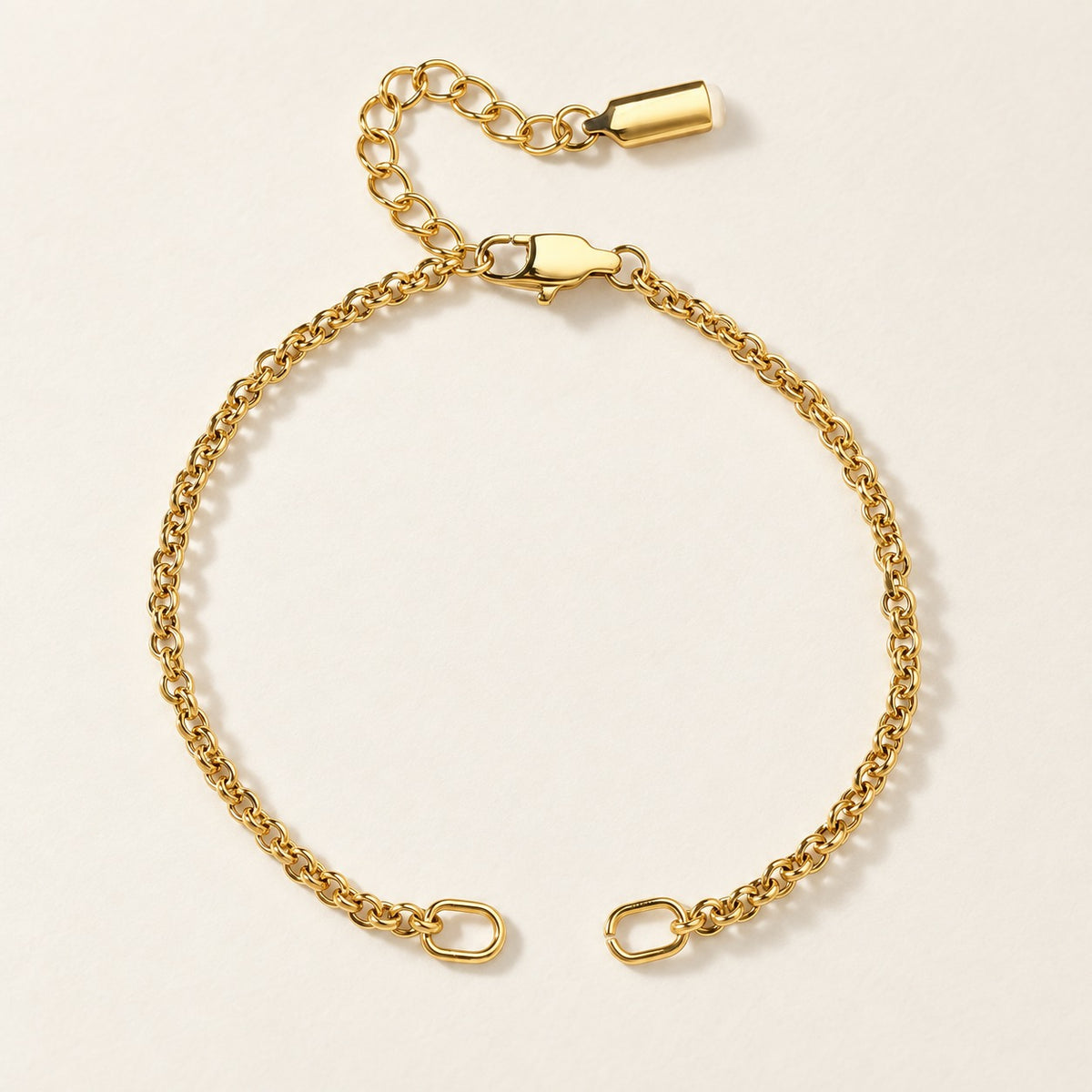 Celia Link Bracelet in gold — full open-ended product presentation; AI-generated supporting image.