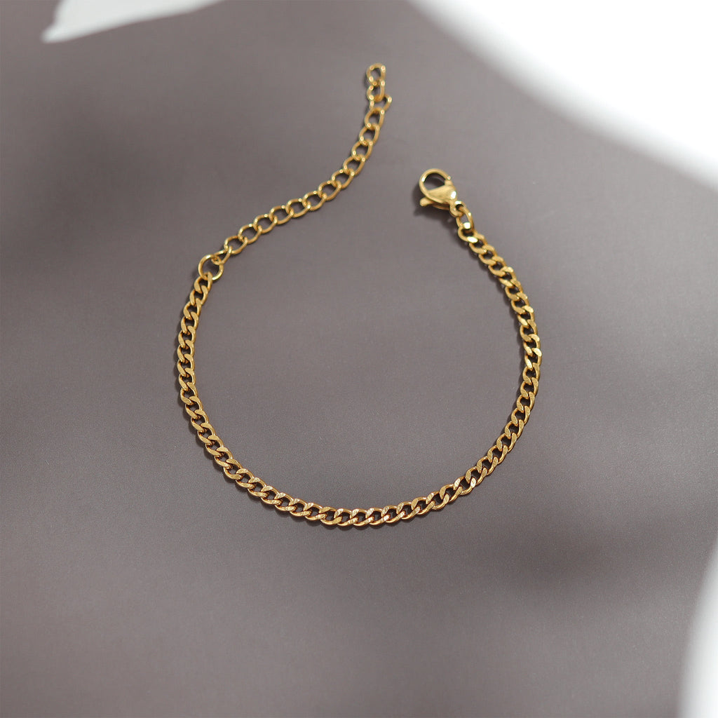 Curb Chain Bracelet
