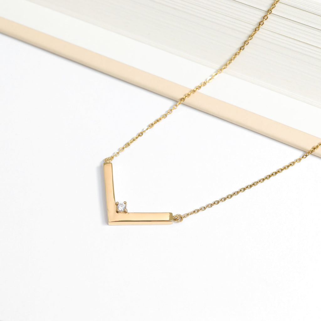 Cubic Zirconia V Necklace